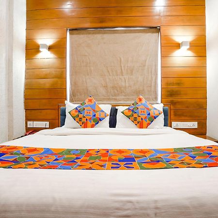 Fabhotel Kyra - Near Airport Road Ahmedabad Exterior foto