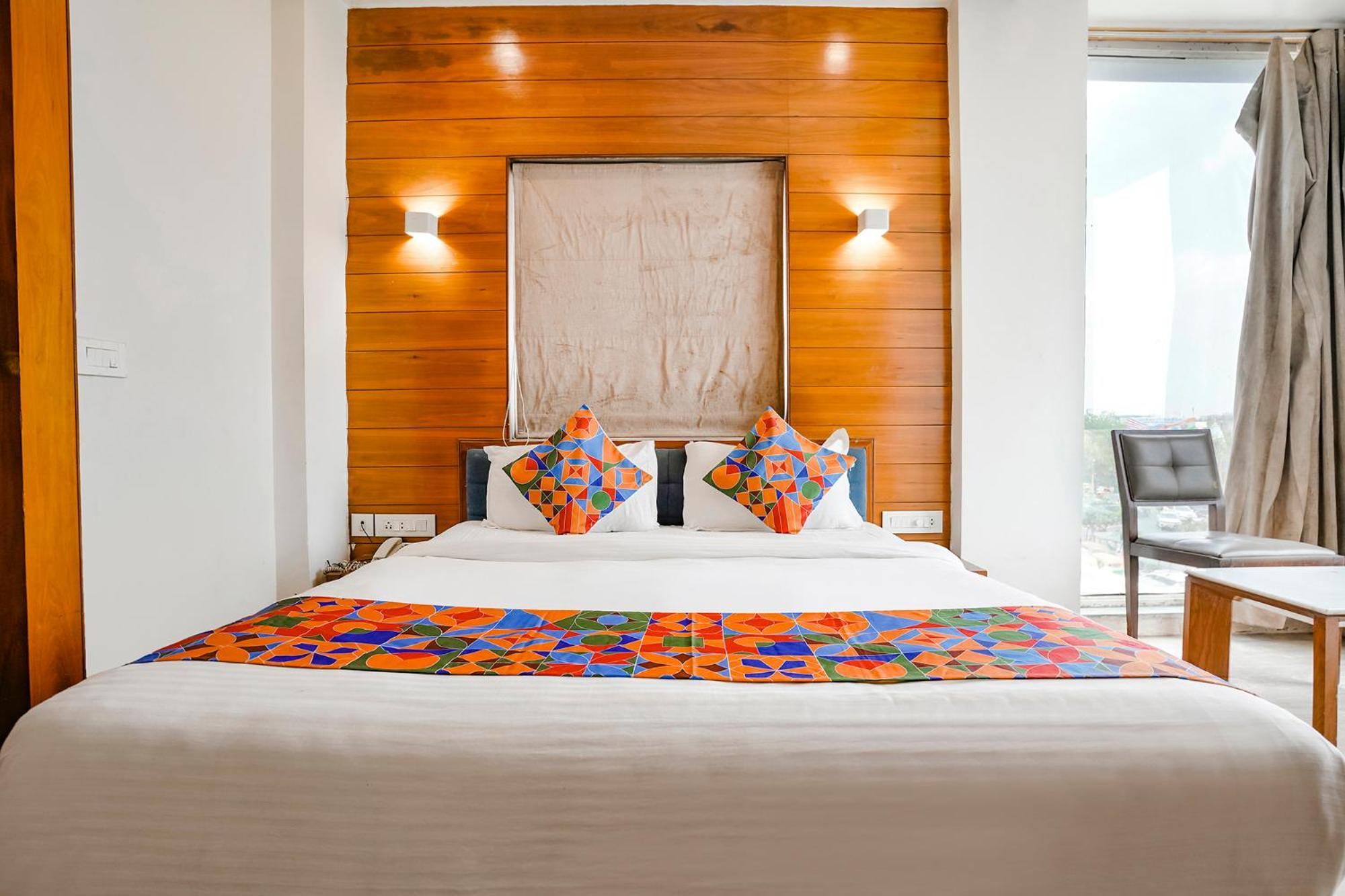 Fabhotel Kyra - Near Airport Road Ahmedabad Exterior foto
