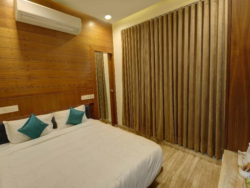 Fabhotel Kyra - Near Airport Road Ahmedabad Exterior foto