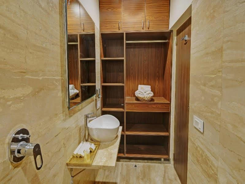 Fabhotel Kyra - Near Airport Road Ahmedabad Exterior foto